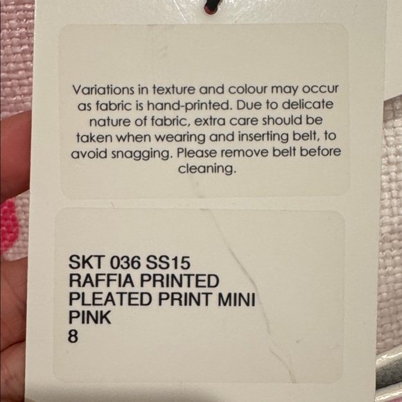 $1,350 Gorgeous and unique Victoria Beckham Skirt - NWT from Neiman Marcus - Picture 8 of 14